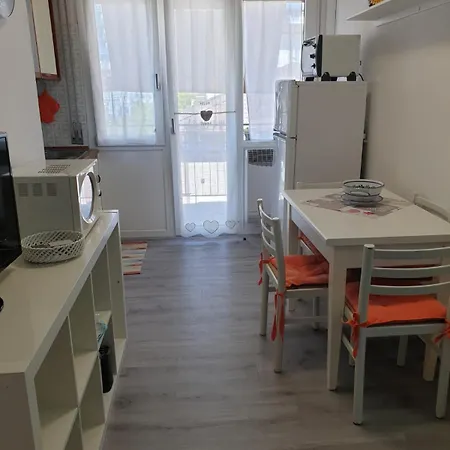 Alghe Rosse Apartman *