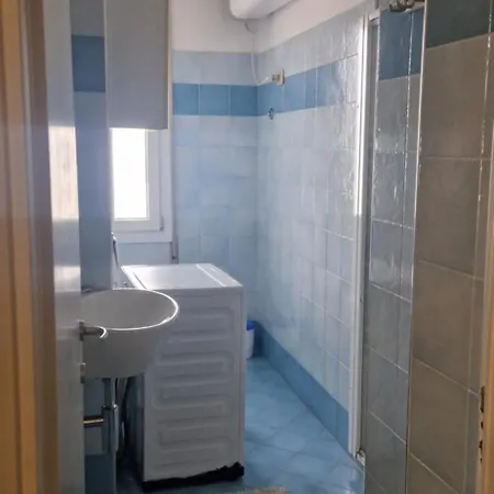 Alghe Rosse Лидо-ди-Езоло